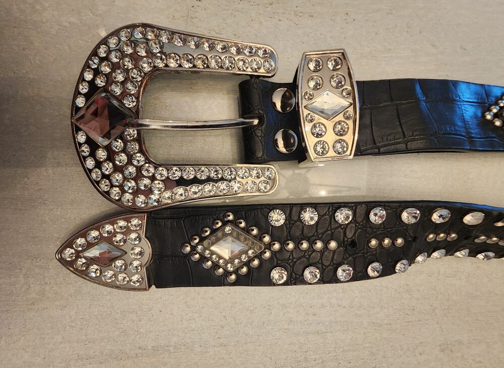 Genuine Leather Belt SZ XL Women's Rhinestones Bling Y2K